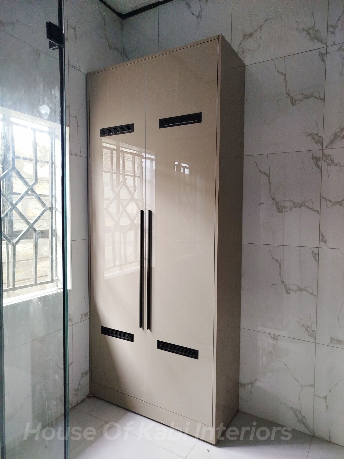 Custom Made Shoe Rack Project Image